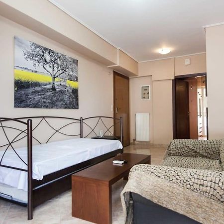 Vironas Delight 1Bd Apt With Lovely Balcony Афины Экстерьер фото
